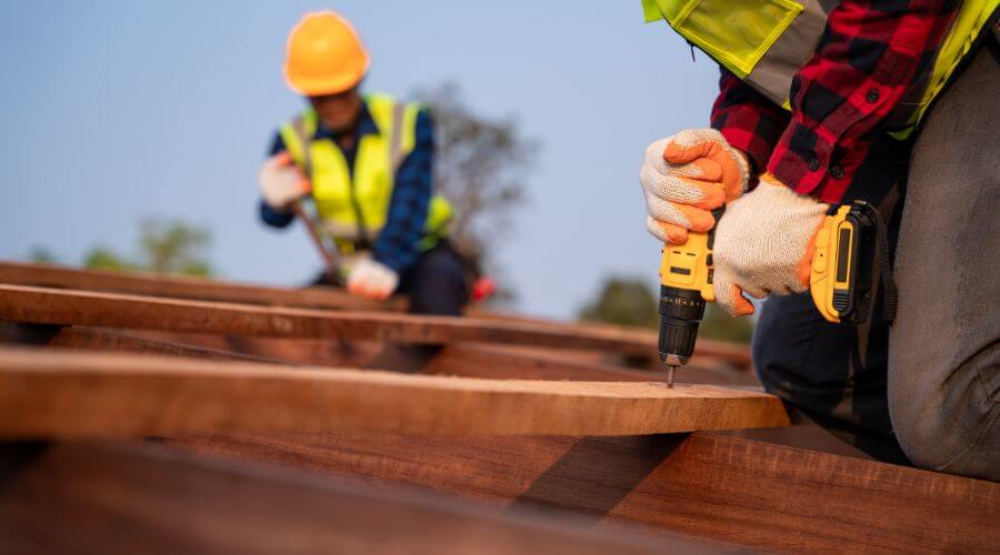 Expert Emergency Roof Repairs services in Centerport, NY